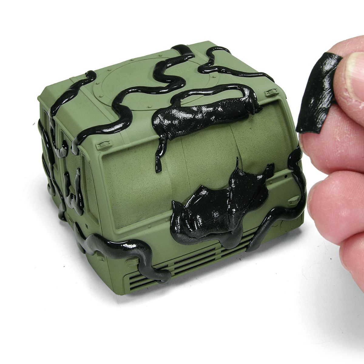 AK Interactive Elastic Masking Putty