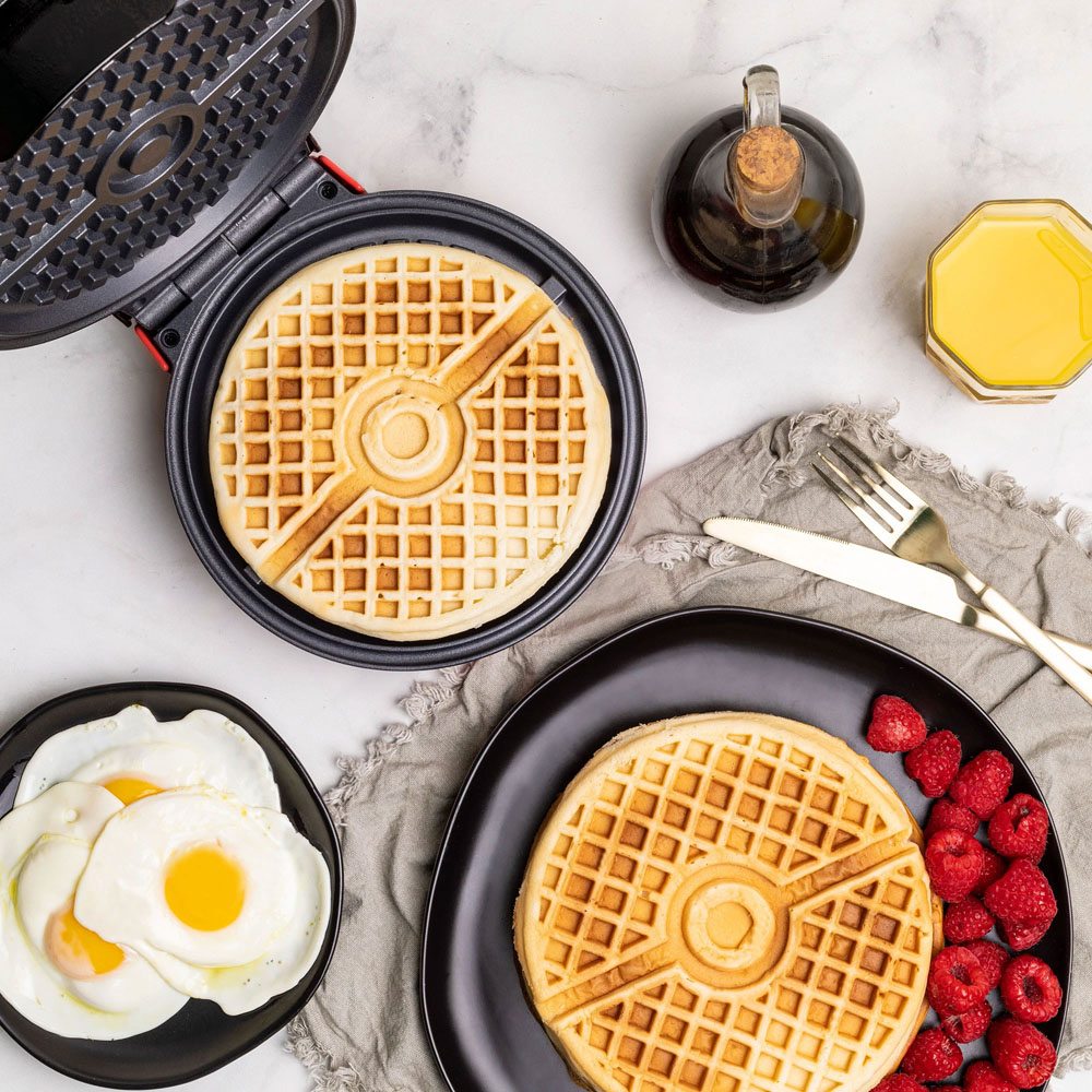 Pokemon Waffeleisen Pokeball