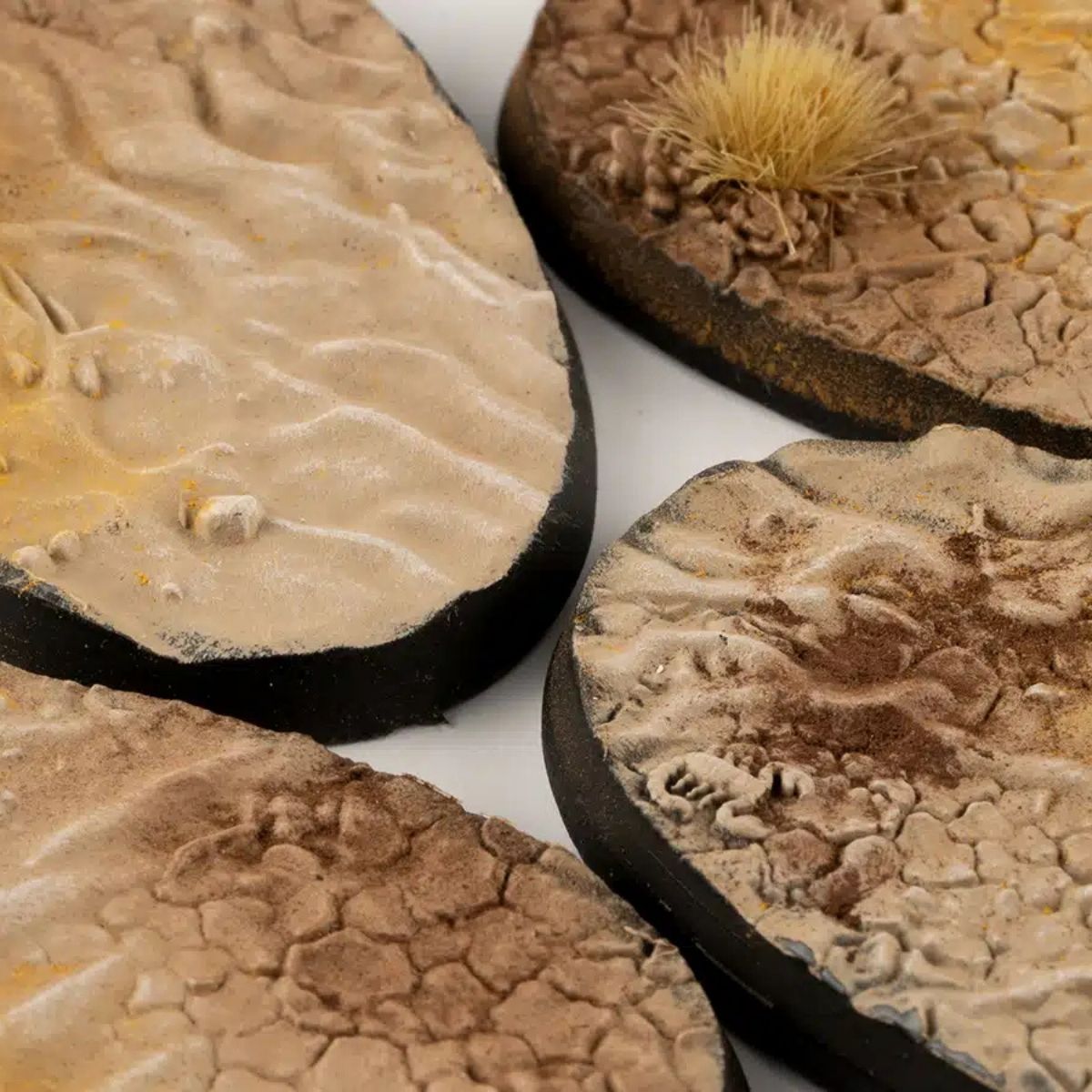 Gamers Grass Deserts of Maahl Bases, Oval 60mm (x4)