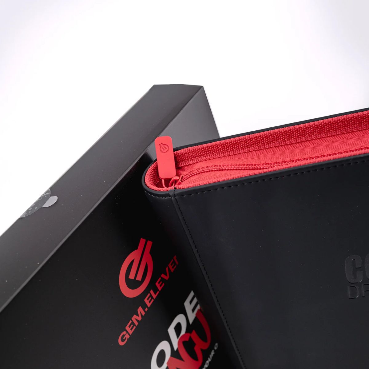 Gem.Eleven Codex Dracula Premium 9-Pocket Binder