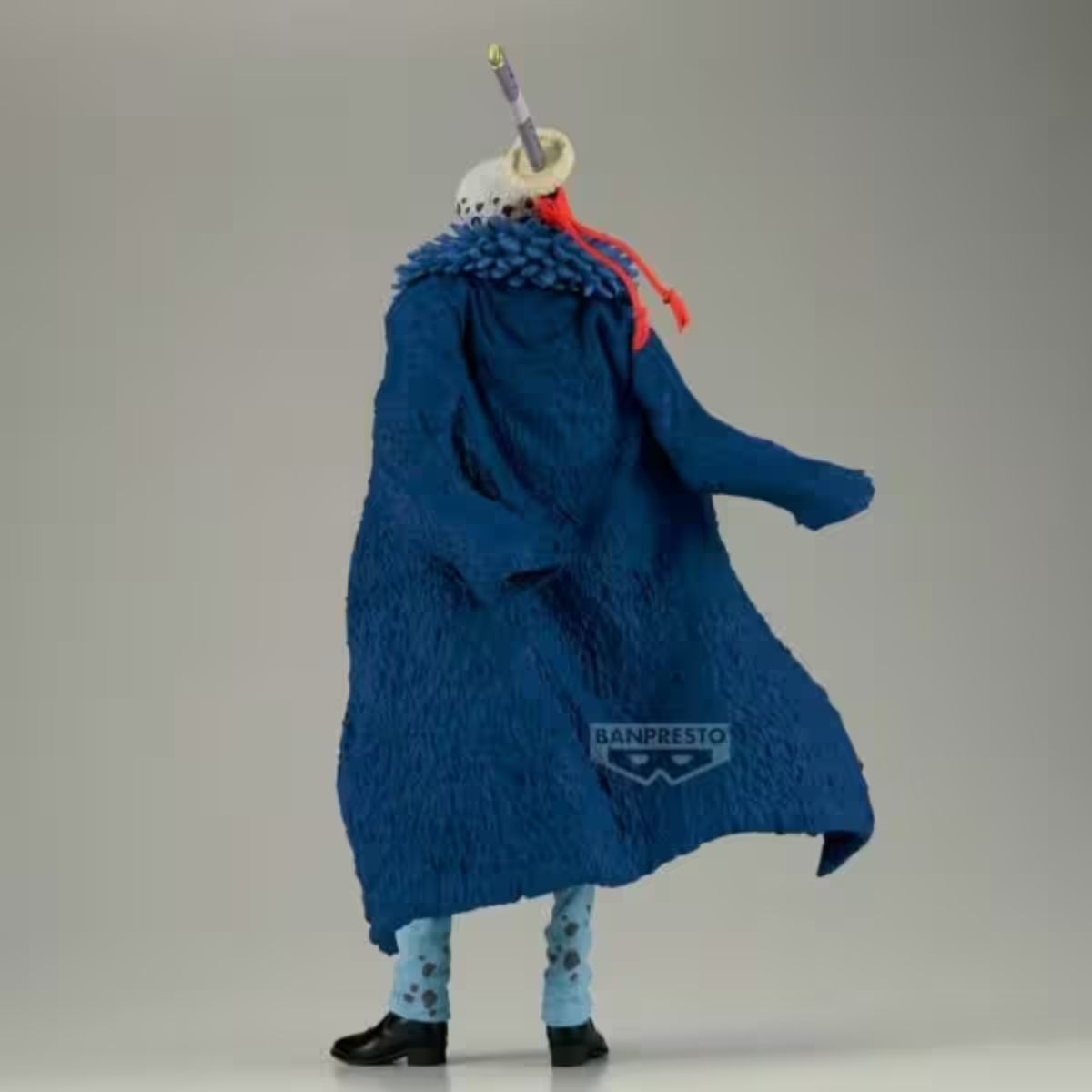 One Piece Trafalgar Law Premium Figure 31cm